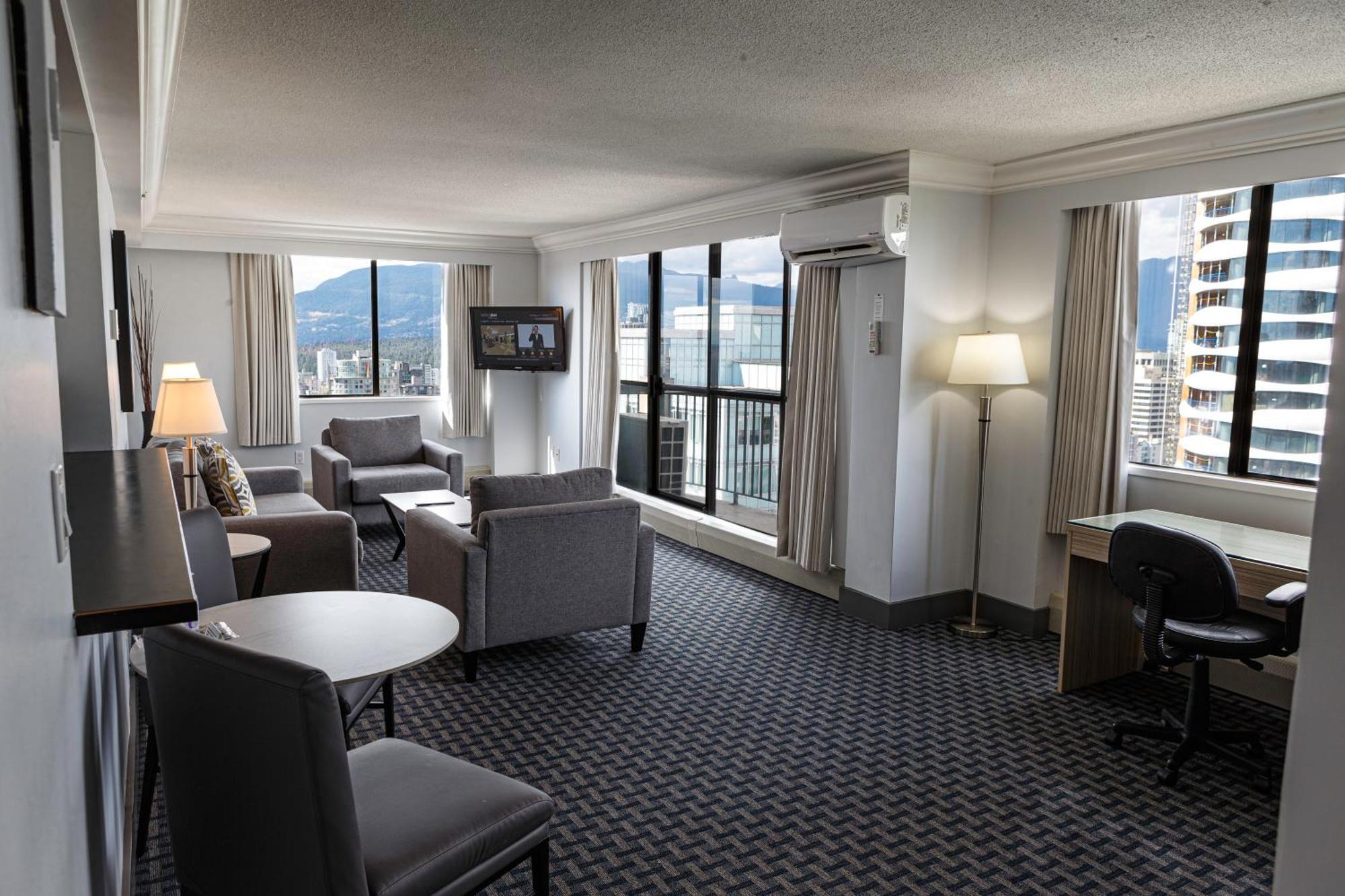 Century Plaza Hotel Vancouver Eksteriør bilde